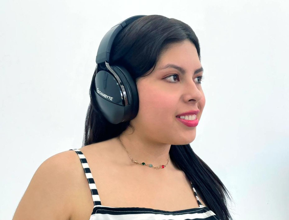 Auricular Inalambrico Gambyte Soul Gaming 5.1 (gi-soul-kt) Con Microfono, Interfaz Bt, Negro